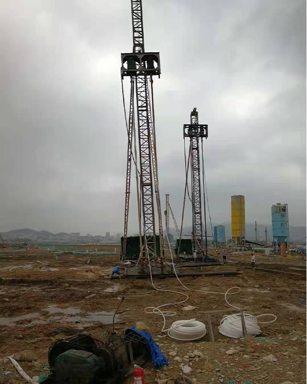 雙軸雙向水泥攪拌樁施工